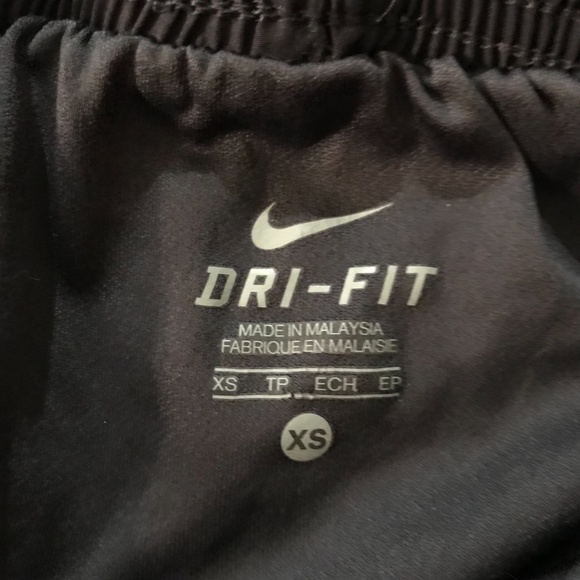 Nike Dri-Fit Running Shorts - Picture 3 of 3